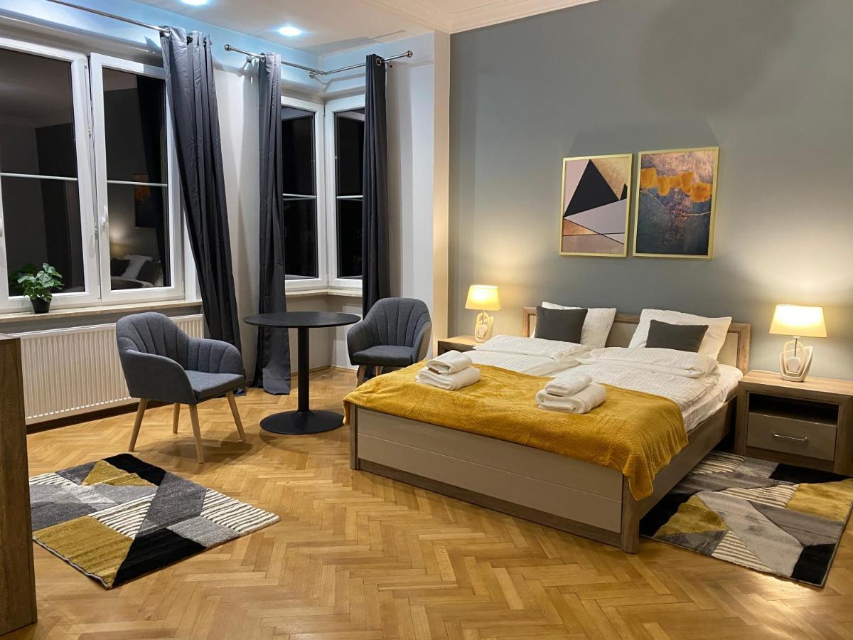 Dunin Majestic Residence 4 크라쿠프 외부 사진